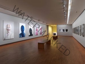 Ausstellungsfotografie Helnwein Retroperspektive